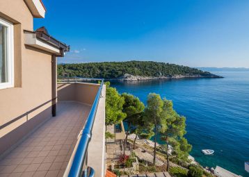 by the sea with Stunning Sea-view Balcony