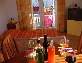 Studio Apartment Sunset