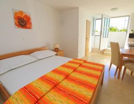 Studio Apartment Cukarin