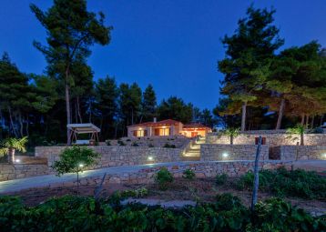 Villa Tomic - Hvar Island