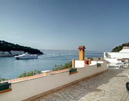 Apartment Seafront 1