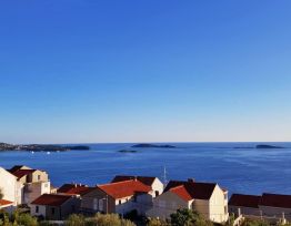 Appartamento s dvije sobe i pogledom  na more