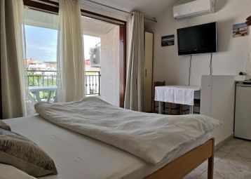 Hegic with Balcony 2