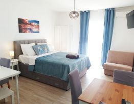 Studio Apartman Ana