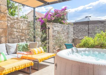 Lemon garden Sara Bol