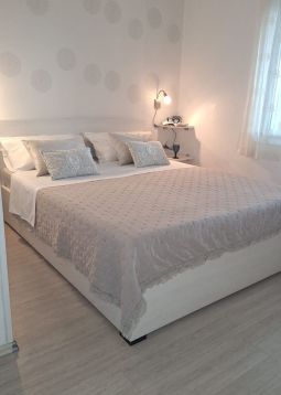 with loggia terrace and king size bad 2