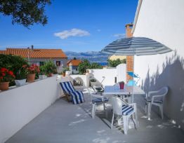 Ferienhaus Artistic summer house Marinovic