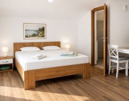 Studio Ferienwohnung Bura