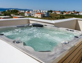 Villa Tisa, Privlaka