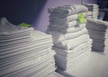 Praonica rublja i servis za kemijsko čišćenje "Jelena"